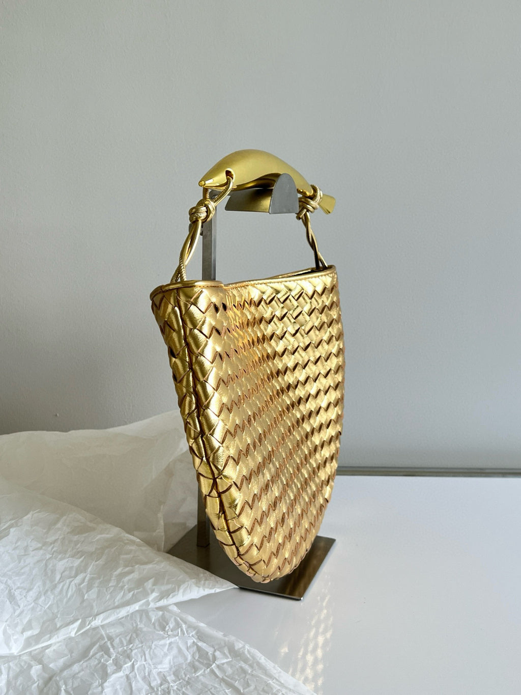 Winter New Arrival | Sardine Metal Handle Clutch