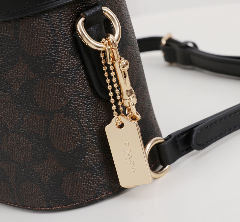 Top Handle Box Bag / Cosmetic Case