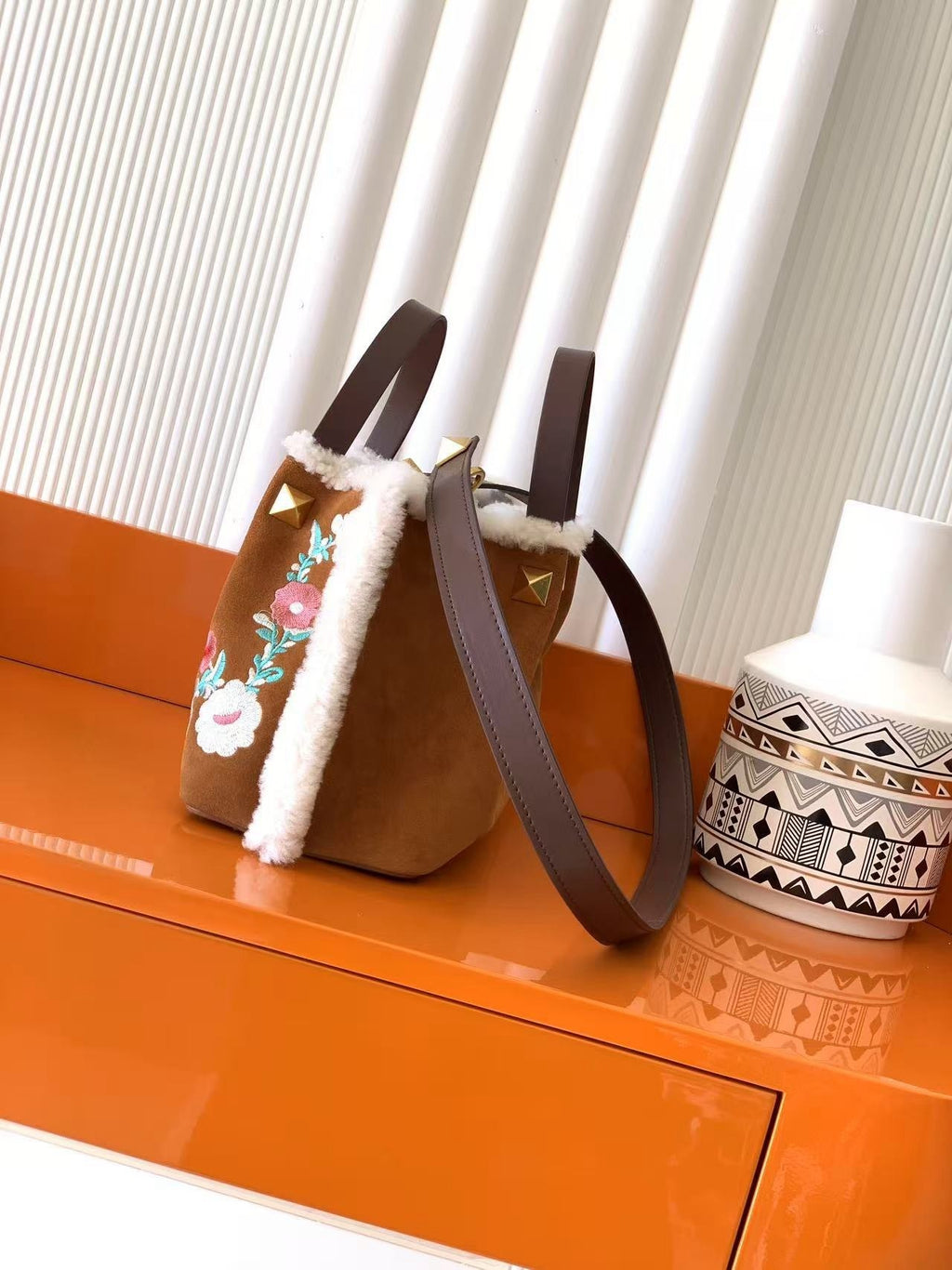 New Embroidered Leather Shopping Bag with Fur Details