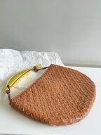 Winter New Arrival | Sardine Metal Handle Clutch
