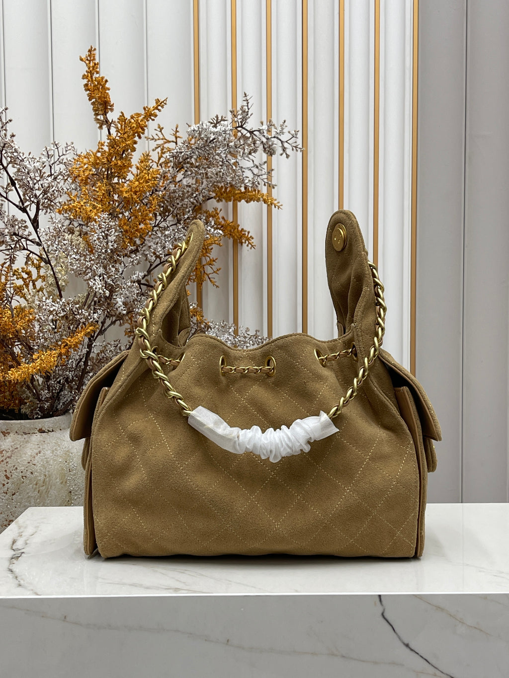 Small Hobo Shoulder Bag – Fine Grain Textured Leather, 26×30cm
