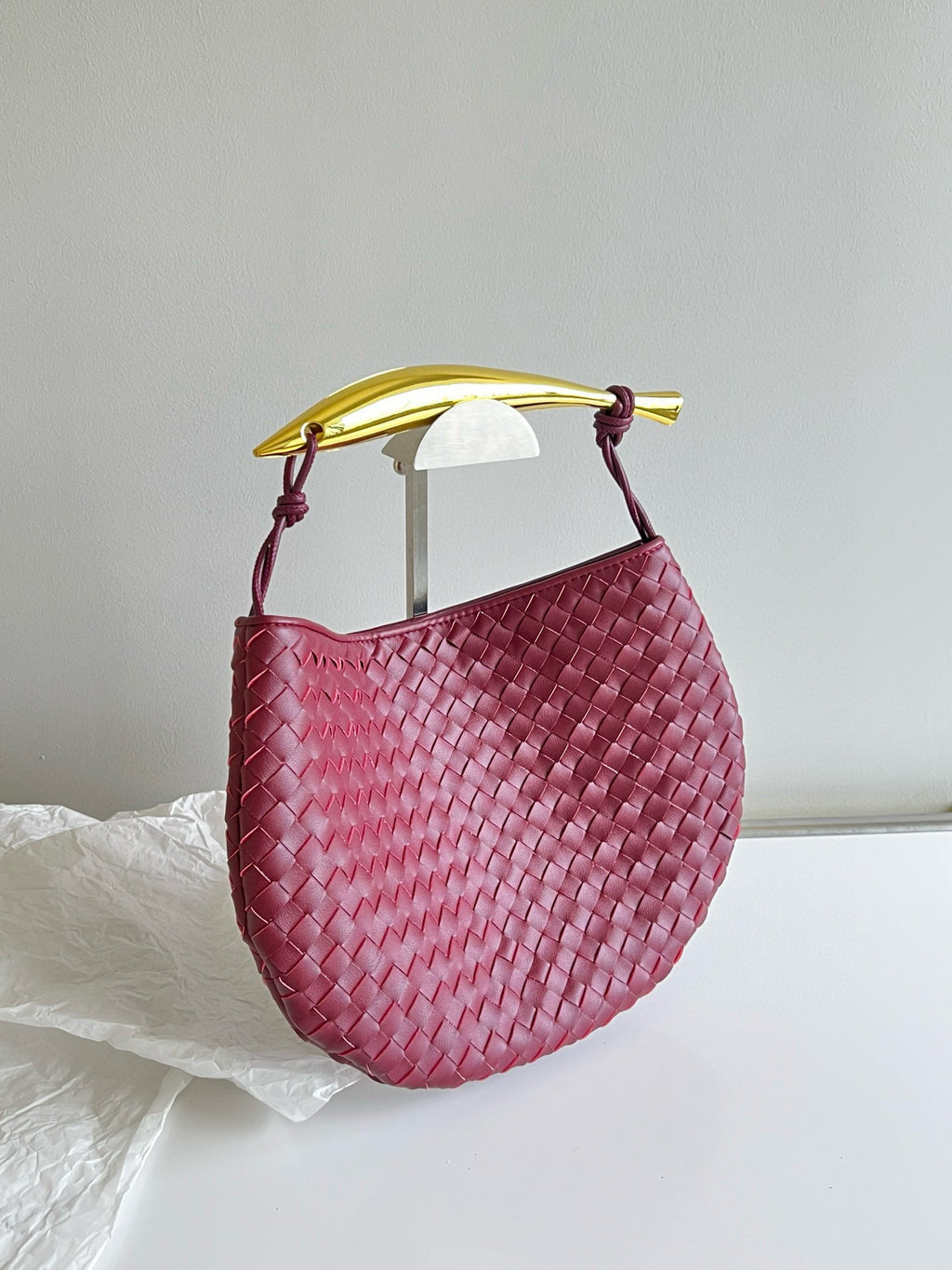 Winter New Arrival | Sardine Metal Handle Clutch