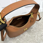 Full-Grain Leather Shoulder Bag – Minimal Chic